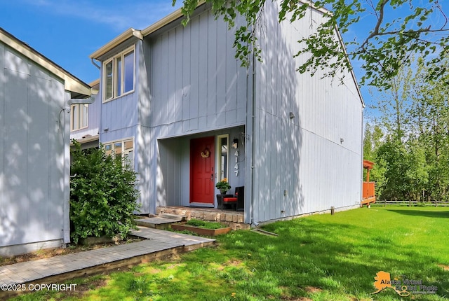 4147 Hampton Dr # 10D, Anchorage, AK 99504 - view of front facade featuring a front lawn