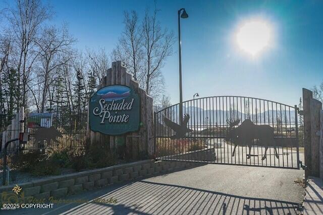 7061 S Hayfield Rd, Wasilla, AK 99654
