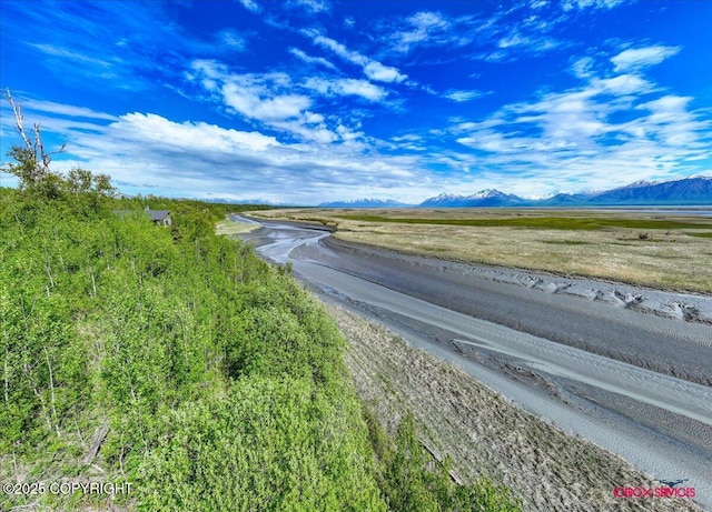 7061 S Hayfield Rd, Wasilla, AK 99654