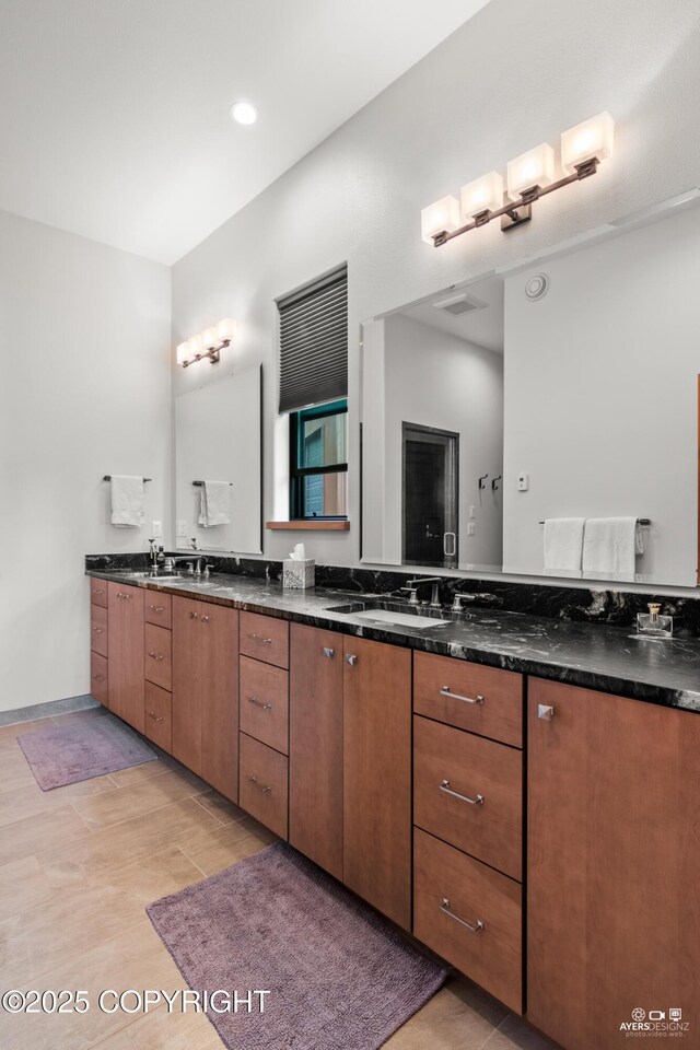 52619 Chumelina Ct, Kasilof, AK 99610 - full bath with double vanity