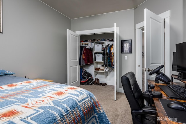 6552 N Michelle Rae St, Wasilla, AK 99654 - carpeted bedroom featuring a closet and an office area