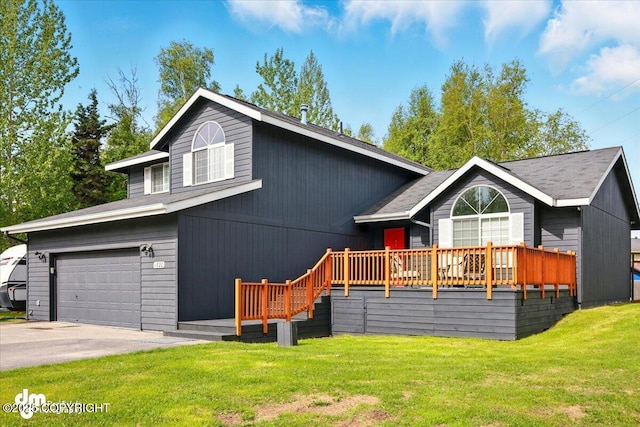 1320 S Felton St, Palmer, AK 99645 - view of front of house featuring a front lawn and driveway