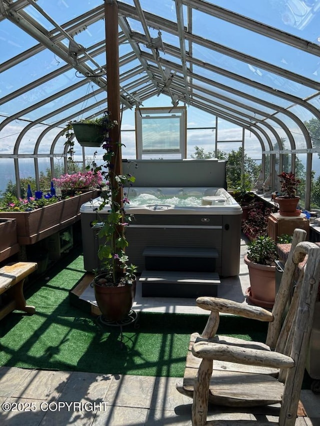 2525 Sterling Hwy, Homer, AK 99603 - sunroom / solarium with a hot tub and vaulted ceiling