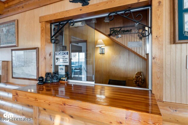 147 E Pioneer Ave, Homer, AK 99603 - interior space