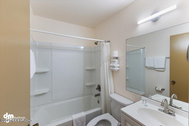 147 E Pioneer Ave, Homer, AK 99603 - bathroom featuring toilet, shower / bathtub combination with curtain, and vanity