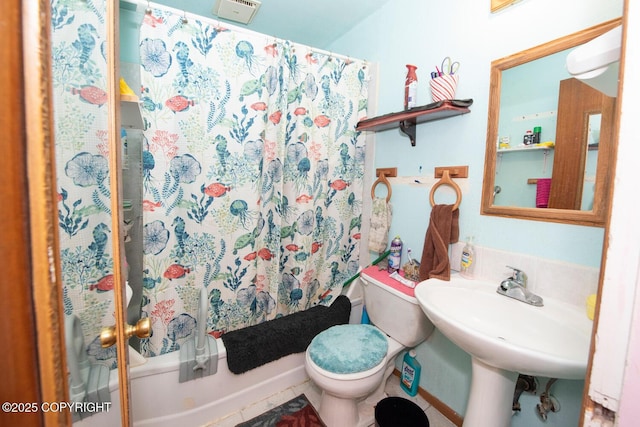 1403 W 34th Ave, Anchorage, AK 99503 - full bath with toilet, shower / bath combo, and tile patterned flooring