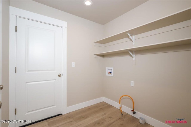 9089 E Spring Creek Cir, Palmer, AK 99645 - laundry area featuring washer hookup, baseboards, light wood-type flooring, recessed lighting, and hookup for a gas dryer