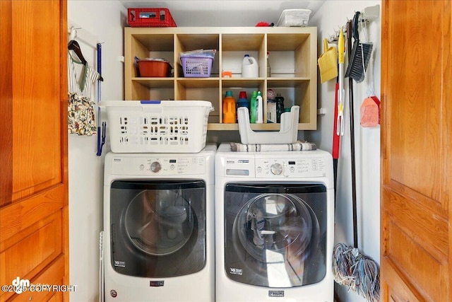 5301 N Glacier View Ct, Homer, AK 99603 - washroom with independent washer and dryer