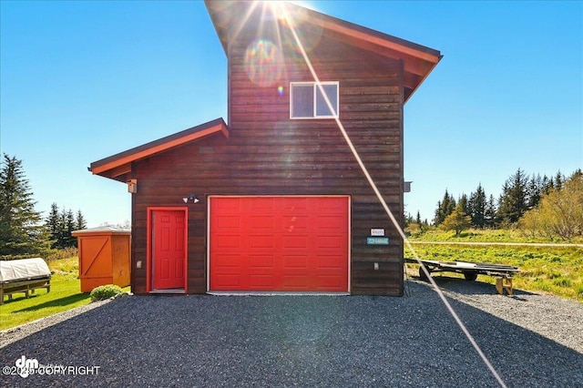 5301 N Glacier View Ct, Homer, AK 99603 - garage featuring a garage
