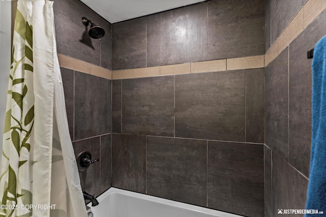 1551 S Oat St, Wasilla, AK 99654 - bathroom featuring shower / bath combination with curtain