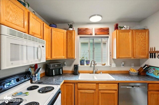 11015 Retreat Cir, Anchorage, AK 99515 - photo 12