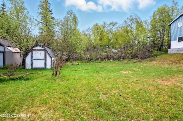 7101 Omalley Rd, Anchorage, AK 99507 - view of grassy yard