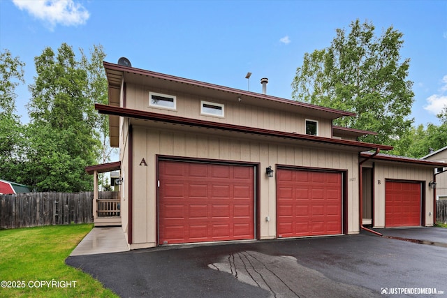 3529 W 41st Ave, Anchorage, AK 99517 - view of garage
