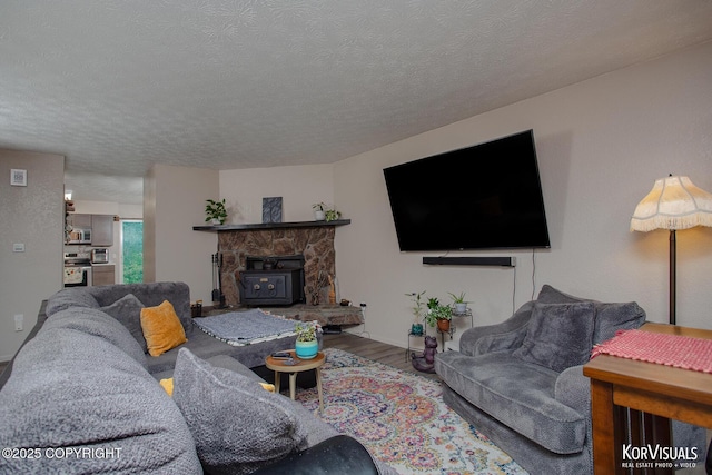 767 N Yakima St, Wasilla, AK 99654 - living area with wood finished floors and a textured ceiling