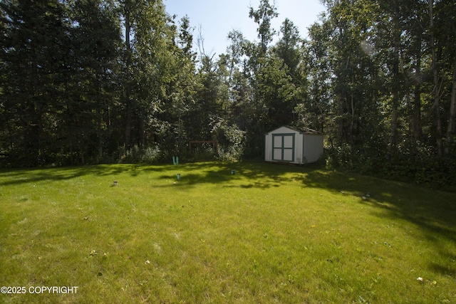 3208 E Serendipity Loop, Wasilla, AK 99654 - view of grassy yard