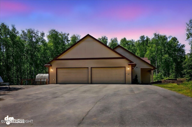 6325 S Hayfield Rd, Wasilla, AK 99654 - view of front facade