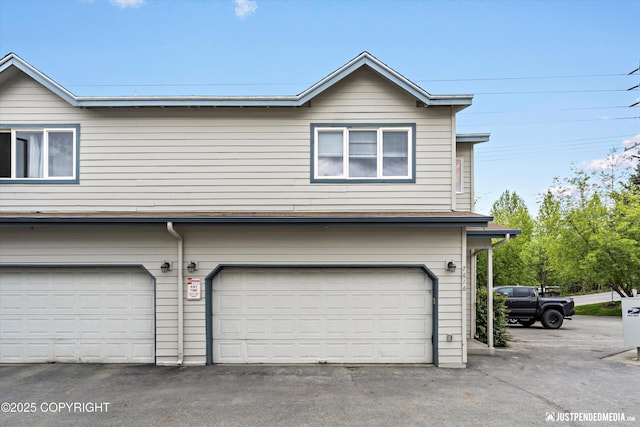 7616 Boundary Ave, Anchorage, AK 99504 - view of garage