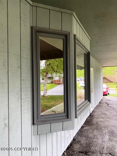 3301 Pussywillow St, Anchorage, AK 99504 - exterior view