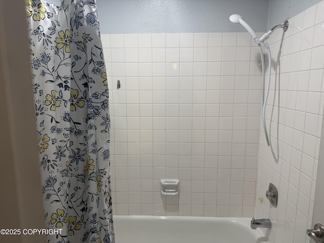 1008 Wildrose Ct, Anchorage, AK 99518 - full bathroom featuring shower / tub combo with curtain