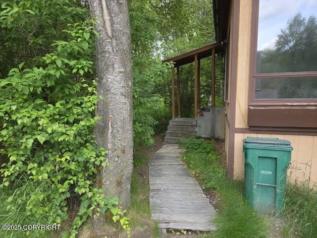 5650 N Talgach View Dr, Wasilla, AK 99654 - view of side of home