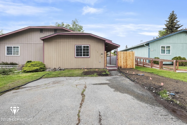 10108 Thimble Berry Dr, Anchorage, AK 99515 - view of front of property