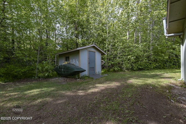 9845 E Lee Ann Dr, Palmer, AK 99645 - view of green lawn featuring a forest view