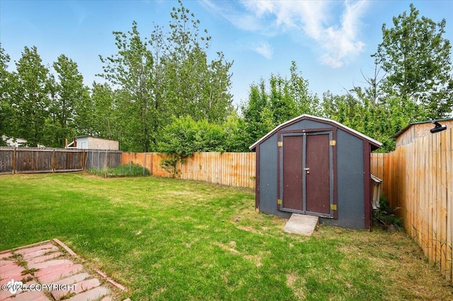 557 N Glenn Hwy, Palmer, AK 99645 - view of yard