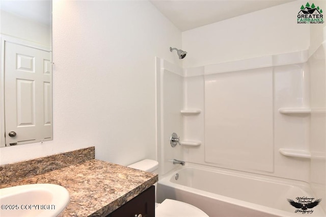 310 Park Way N, Pole, AK 99705 - bathroom with vanity, toilet, and shower / bathtub combination