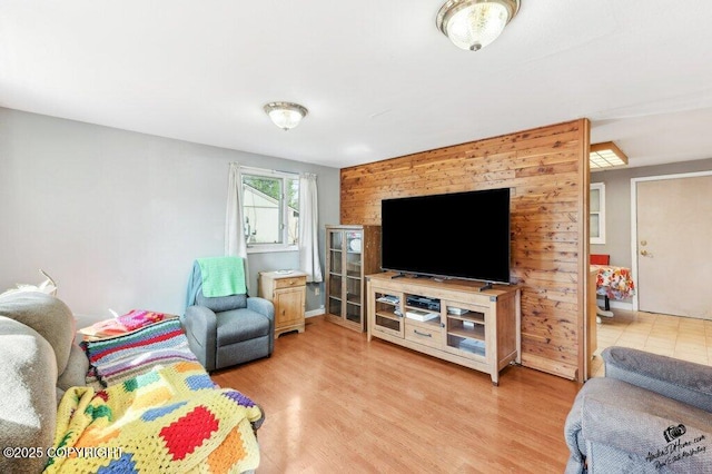 1507 Elmendorf Dr, Anchorage, AK 99504 - living area featuring light wood-style flooring
