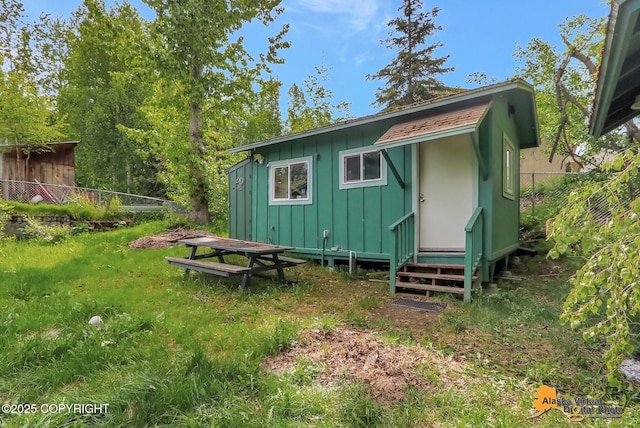 7510 Peck Ave, Anchorage, AK 99504 - view of outbuilding with entry steps