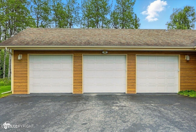 48585 Runners Ave, Soldotna, AK 99669 - view of garage