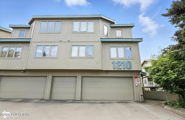 1210 E 16th Ave # 4, Anchorage, AK 99501 - photo 2