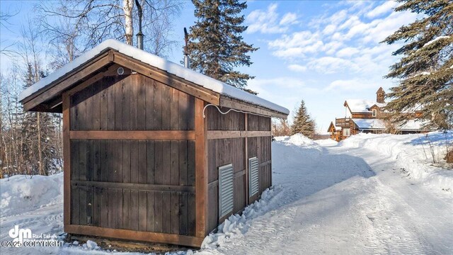40327 S Malaspina Loop, Talkeetna, AK 99676 - view of snow covered structure