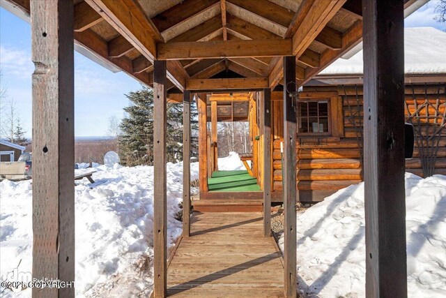 40327 S Malaspina Loop, Talkeetna, AK 99676 - view of snow covered patio