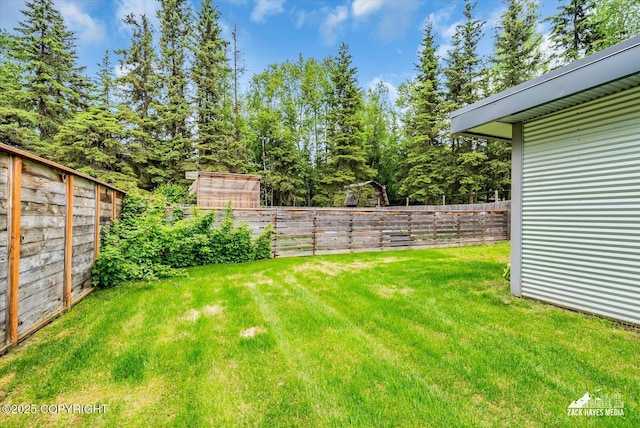 1601 Bannister Dr, Anchorage, AK 99508 - view of yard