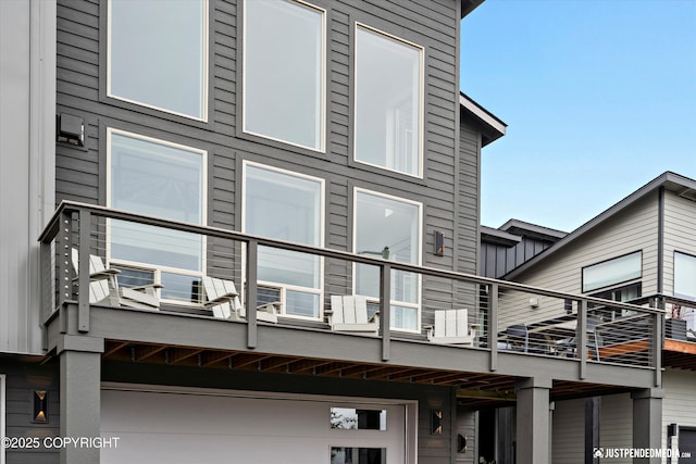 7864 Crane Cir, Anchorage, AK 99502 - view of home's exterior featuring a balcony