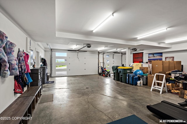 7864 Crane Cir, Anchorage, AK 99502 - view of garage