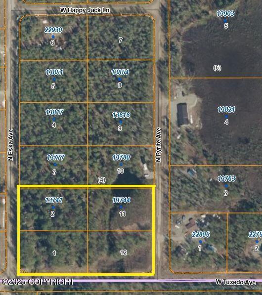 13741 N Eska Ave, Willow, AK 99688