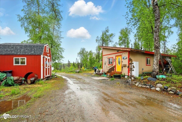 9637 N Buckingham Palace Rd, Willow, AK 99688 - view of dirt / gravel road