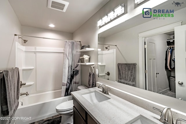 4124 N Coronado St, Wasilla, AK 99623 - full bathroom with shower / bath combo with shower curtain, vanity, and recessed lighting