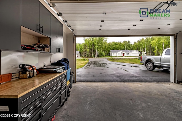4124 N Coronado St, Wasilla, AK 99623 - view of garage