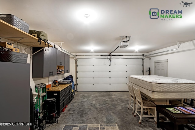 4124 N Coronado St, Wasilla, AK 99623 - garage with a garage door opener