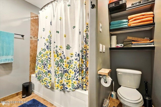 2700 S Hatcher Pass St, Wasilla, AK 99623 - full bath with shower / bath combo with shower curtain, toilet, and baseboards