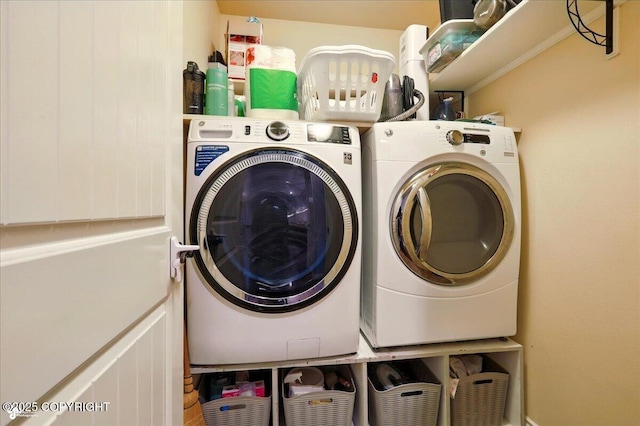 2700 S Hatcher Pass St, Wasilla, AK 99623 - washroom featuring washer and dryer