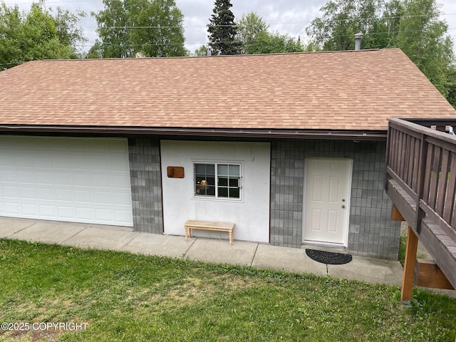 7700 E 32nd Ave, Anchorage, AK 99504 - view of garage