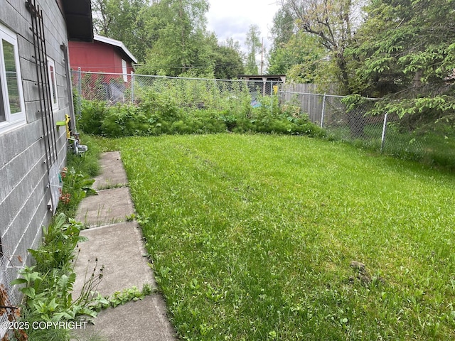 7700 E 32nd Ave, Anchorage, AK 99504 - view of yard