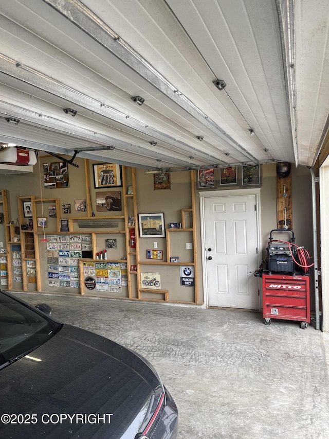 542 S Tender Arctic Dr, Palmer, AK 99645 - garage with a garage door opener