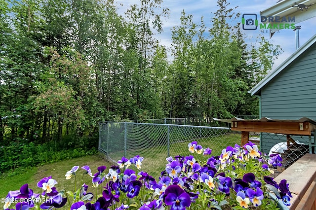 3111 N Intuition Dr, Wasilla, AK 99654 - view of yard