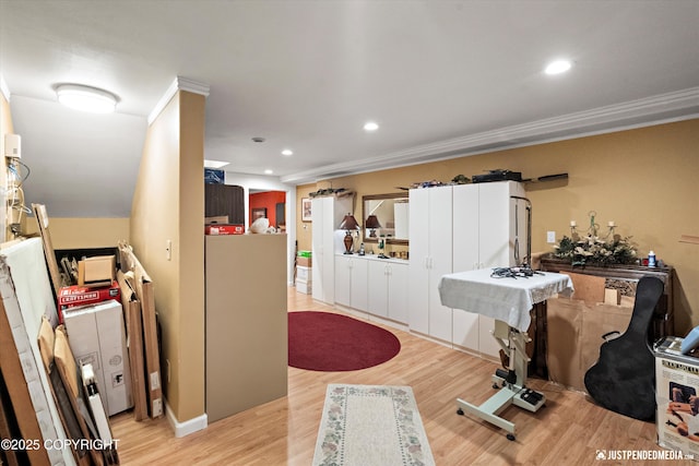 2215 S Austin Cir, Palmer, AK 99645 - interior space with ornamental molding, light wood-type flooring, and recessed lighting
