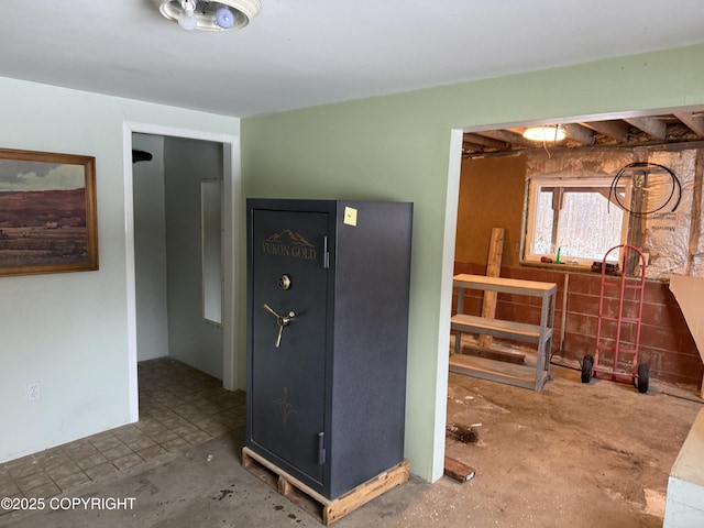 9810 N Runyon Cir, Palmer, AK 99645 - bedroom featuring unfinished concrete flooring